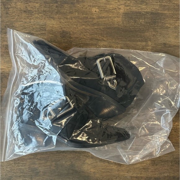 Vince Camuto Ashena Bootie Black - Picture 3 of 7